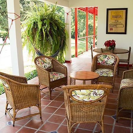 Hacienda Venecia Coffee Lodge Манісалес Екстер'єр фото